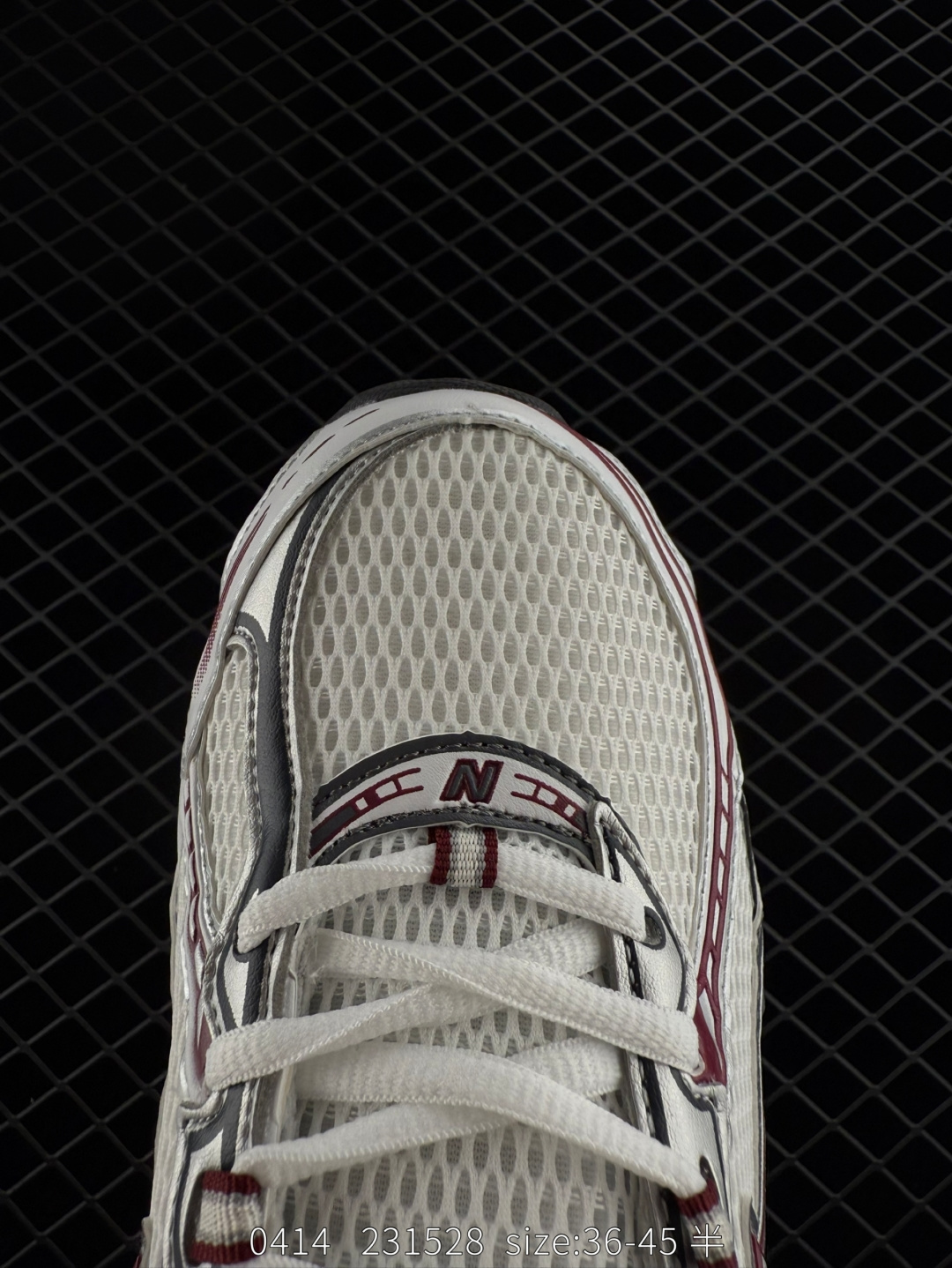 New Balance MR740 NB